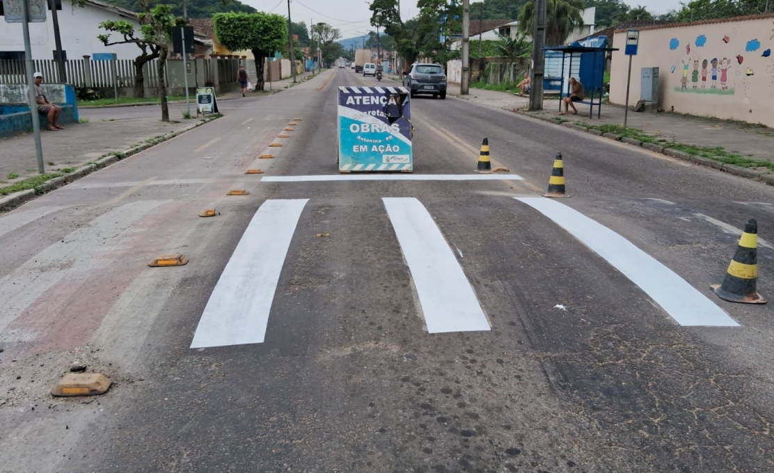 Prefeitura De Antonina Realiza Serviços A Comunidade Através Da Secretaria Municipa...