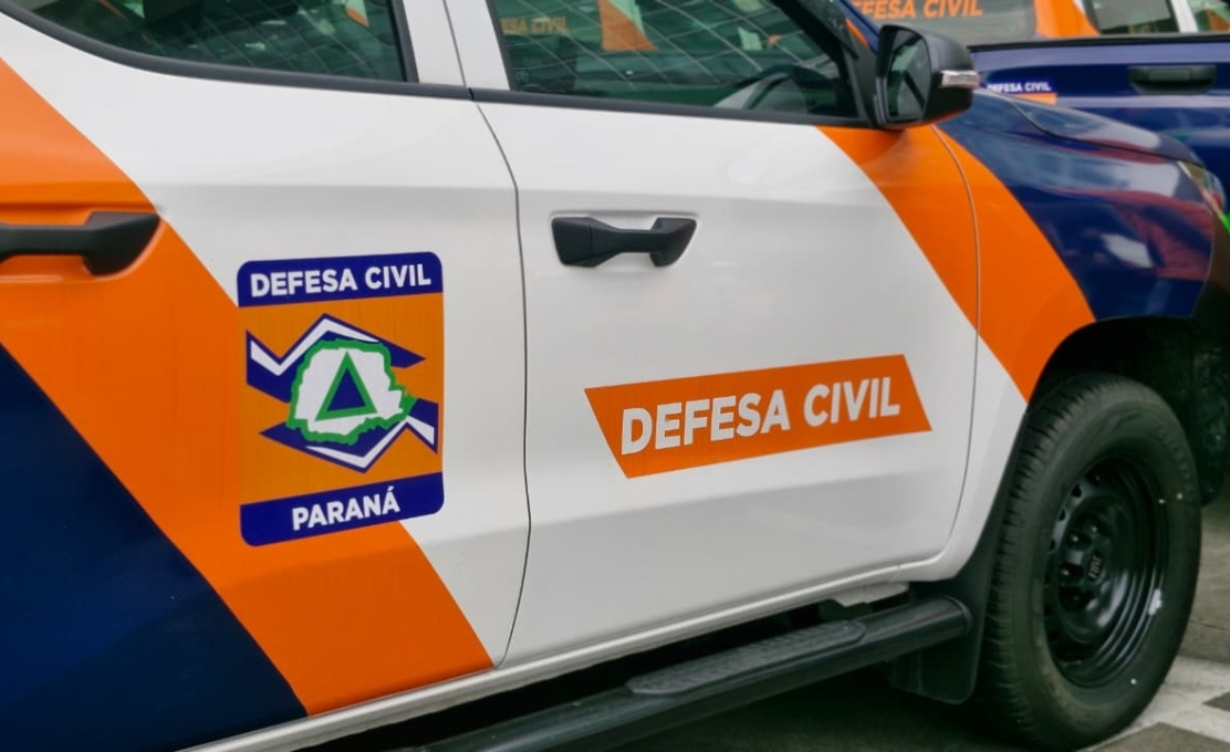 ANTONINA RECEBE NOVA VIATURA PARA ATUAR EM AÇÕES DA DEFESA CIVIL