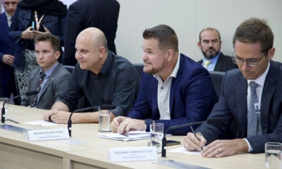 Prefeito Zé Paulo participa de reunião no Ministério dos Transportes e Turismo em Brasília