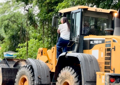 Após temporal, prefeita Rozane Osaki lidera ações de atendimento em Antonina