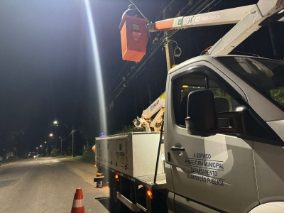 Prefeitura de Antonina segue realizando manutenção na Iluminação Pública