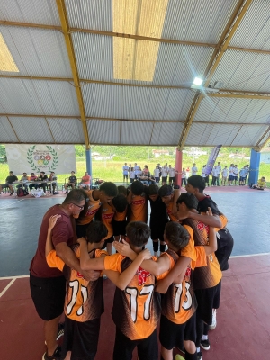 Primeira semana dos Jogos Escolares em Antonina encerra com a dobradinha do Colégio  Moysés Lupion no futsal masculino