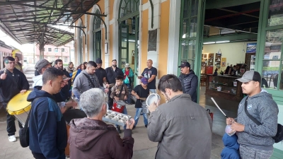 Estação Ferroviária vem recebendo música ao vivo e apresentações culturais nos finais de semana