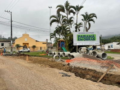 Obras de pavimentação avançam nas principais vias de acesso ao porto de Antonina