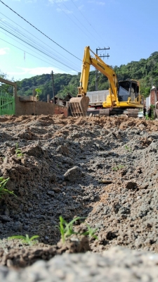 Prefeitura de Antonina segue realizando obras urbanísticas no município 