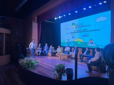 Mais de 400 pessoas participam do Seminário Estadual de Serviços Ecossistêmicos em Antonina