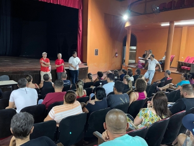Prefeitura realiza reunião com comerciantes para alinhar estratégias do Carnaval