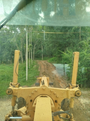 Prefeitura de Antonina realiza serviços de manutenção em vias da cidade