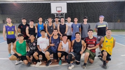 Projeto Vôlei impulsiona o esporte em Antonina