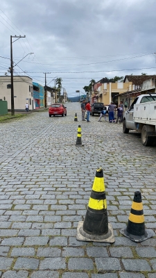 Prefeitura de Antonina realiza manutenções urbanas no Centro da cidade