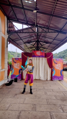Estação Ferroviária recebe espetáculo gratuito e leva cultura à população