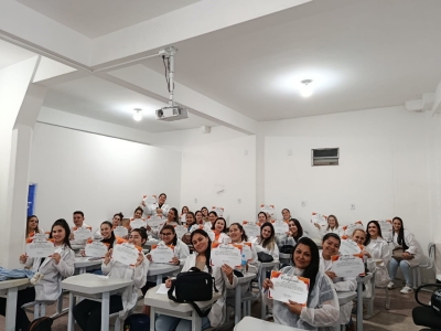 Antonina recebe curso de qualificação em saúde 