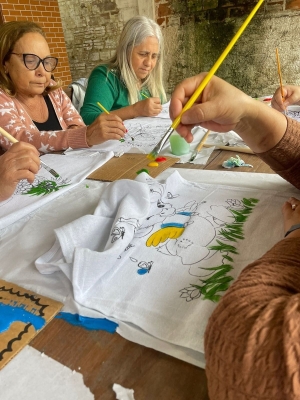 Oficina de Pintura movimenta a Unidade Basica de Saúde