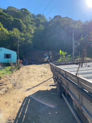 Bairro do Tucunduva recebe serviços de manilhamento 