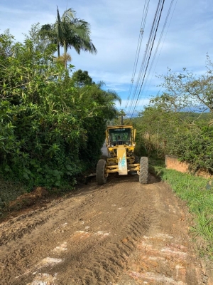 Prefeitura segue com melhorias na Estrada do Tucunduva