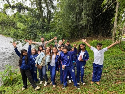 Alunos das Escolas Municipais vivem experiência inesquecível no cinema Vale do Gigante 