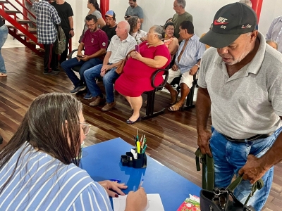 Prefeitura de Antonina realiza reunião com moradores para avançar na regularização fundiária