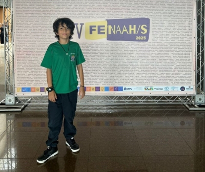 Estudante de Antonina brilha em feira científica estadual com projeto inovador sobre tecnologia e território