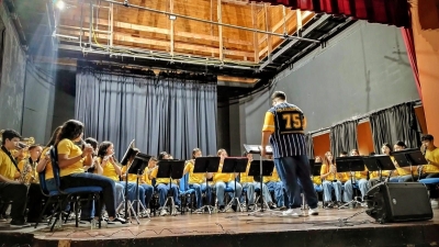 Theatro Municipal recebe apresentação da Marching Band Filarmônica Antoninense