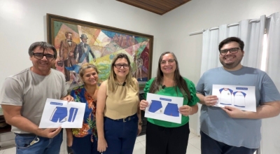 Prefeita lança o novo design do Uniforme Escolar para 2026