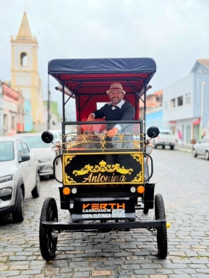 Carruagem elétrica atrai mais de mil passageiros durante a Festa de N. Sra do Pilar