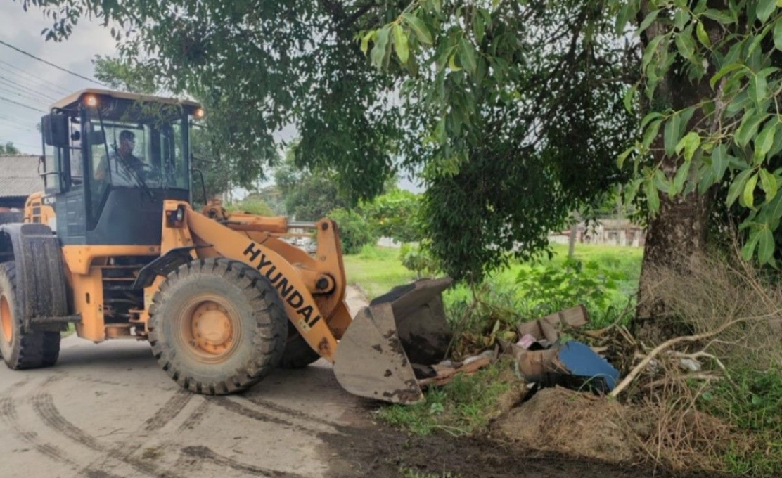 Limpeza Por Toda A Cidade 