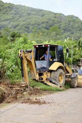 Prefeitura de Antonina inicia obras de manilhamento na Rua Maringá, no KM 4