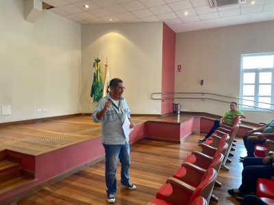Reunião do Comitê Municipal de Combate à Dengue reforça ações de prevenção e planejamento para 2025